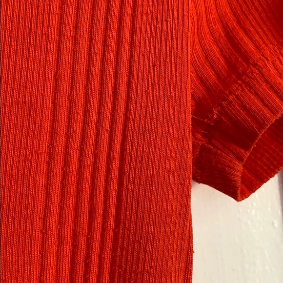 Madewell Slim Ribbed Tee - Picture 4 of 8